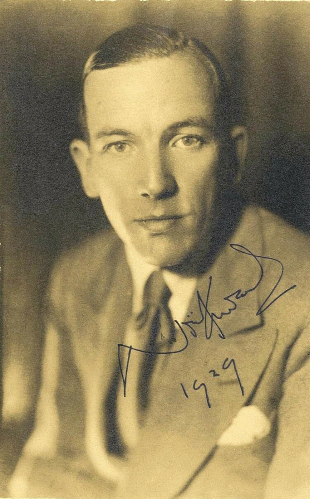 Noel Coward