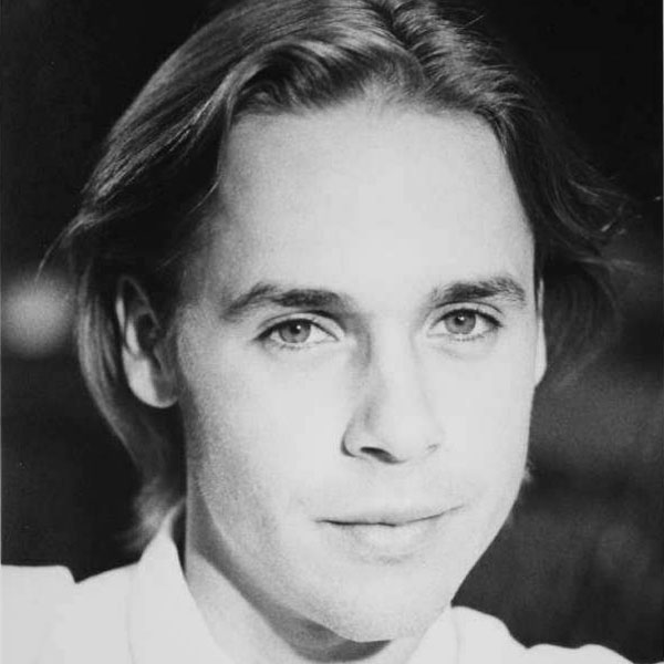 Chad Lowe