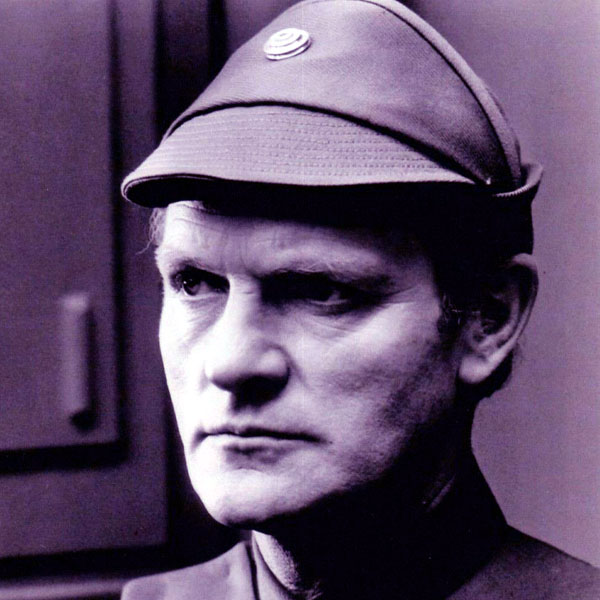 Julian Glover