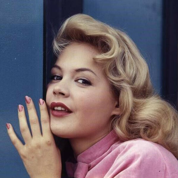 Sandra Dee